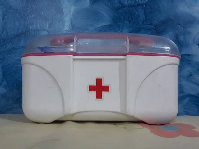 First aid kit & water