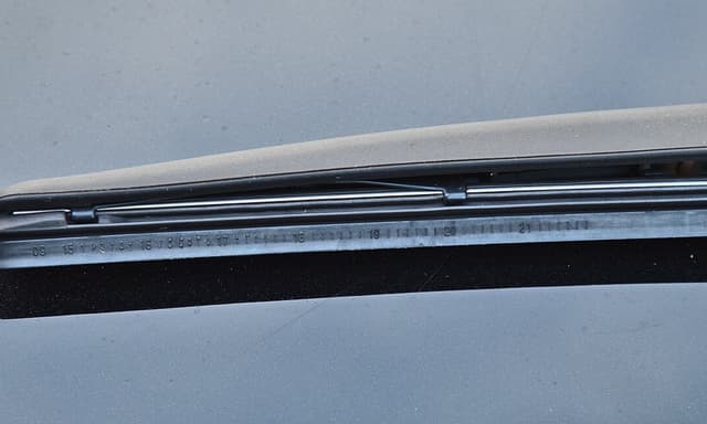 Wiper blades